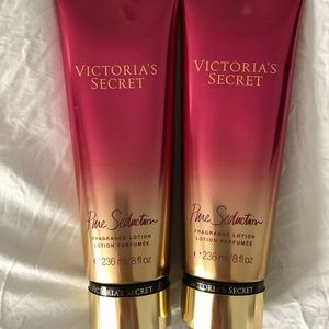 2 brand new Victoria Secret fragranced lotions